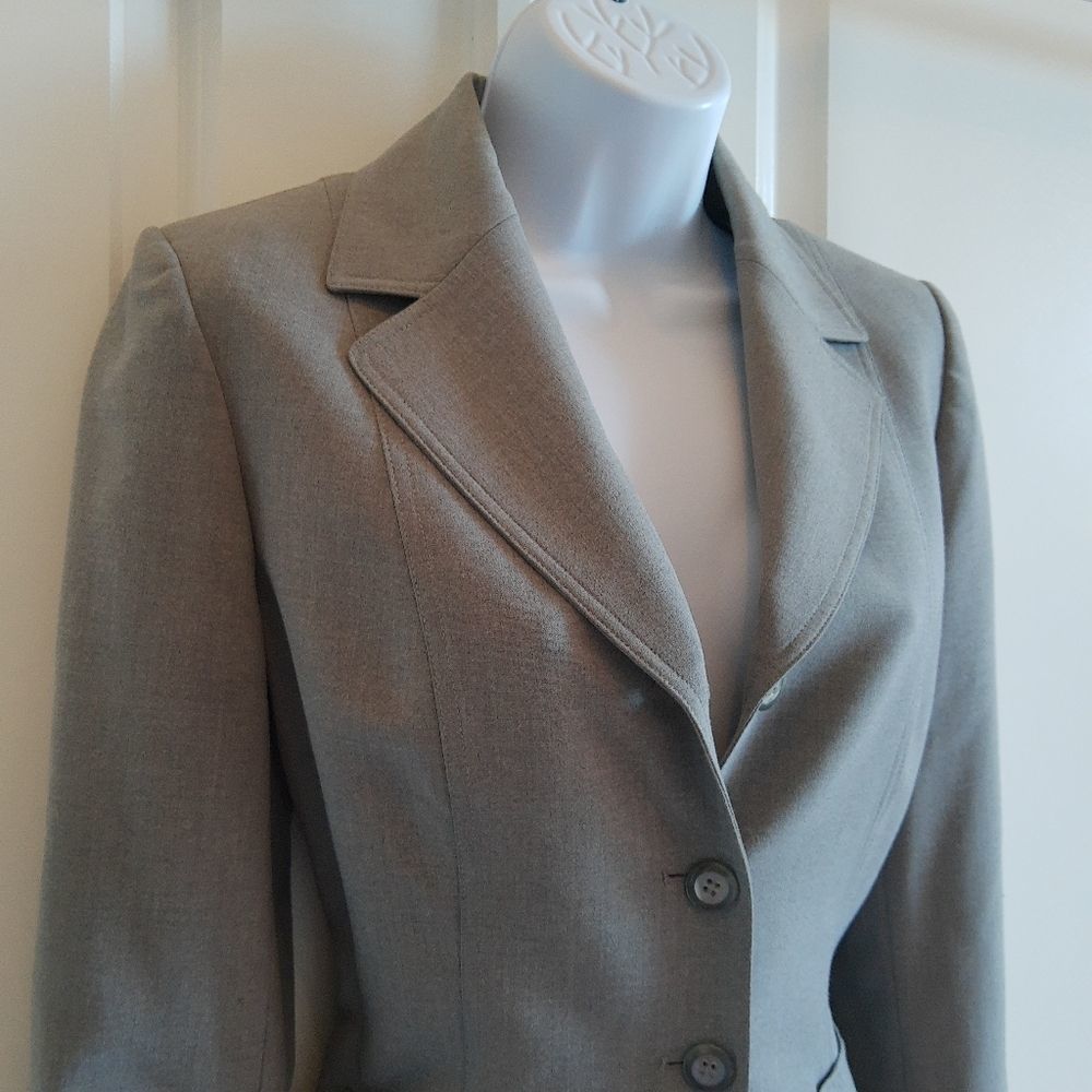 Single Breasted Jacket - image 4